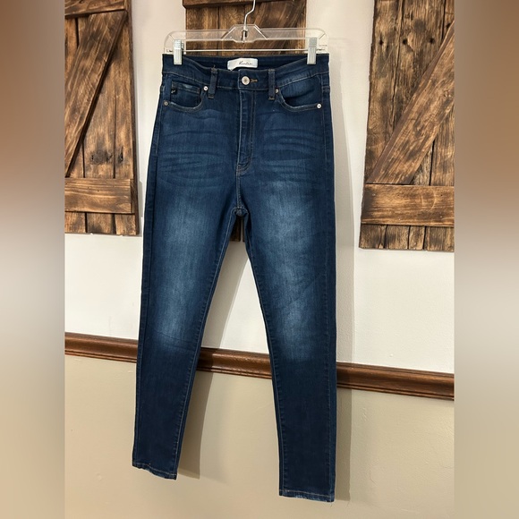 KanCan Blue Jeans Women’s 9/28 - Picture 1 of 8